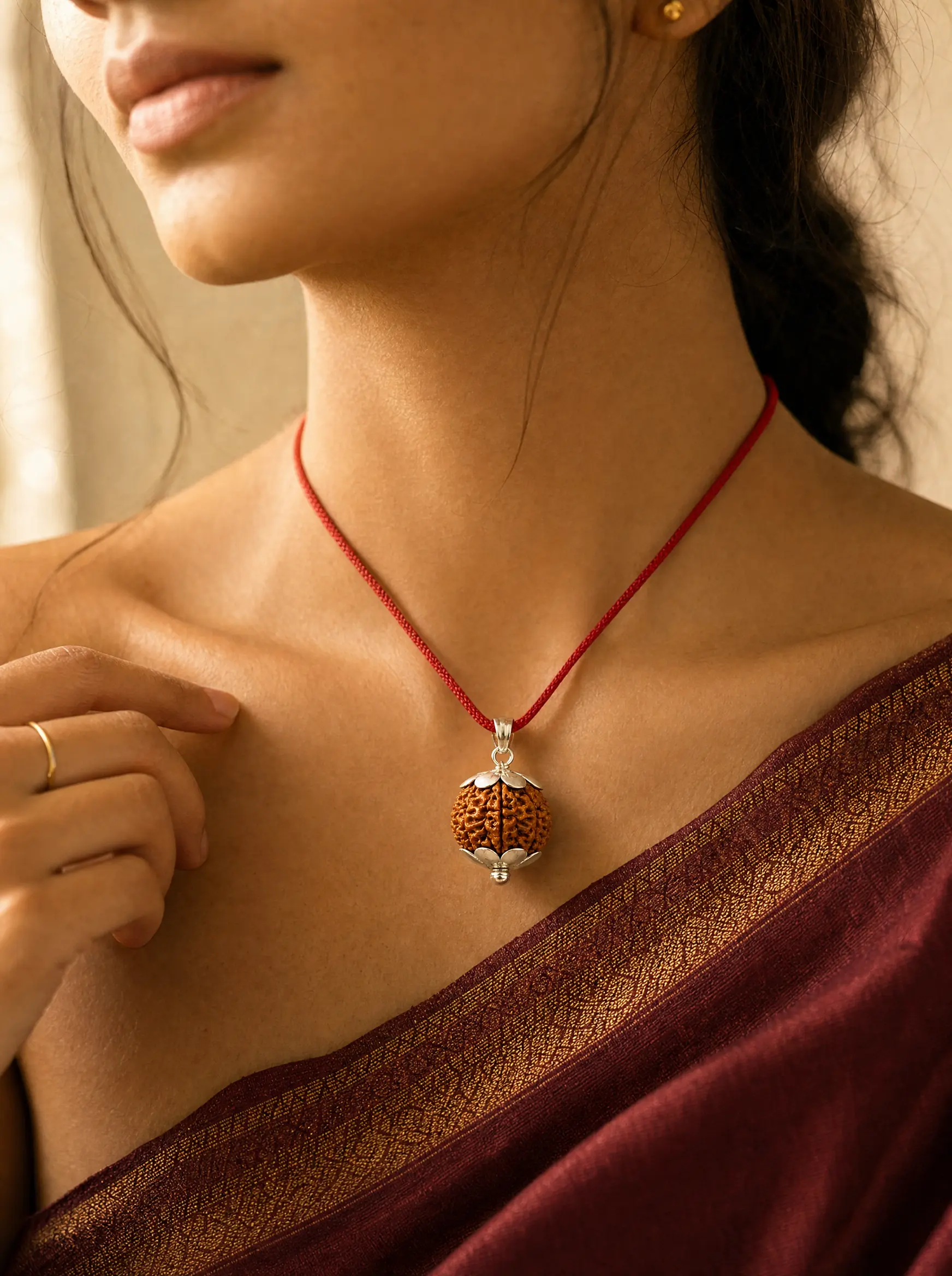 7 Mukhi Nepali Rudraksha (Saat Mukhi)